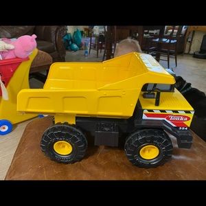 Tonka dump truck